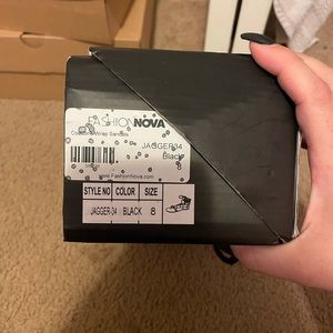 New Fashion nova lace up sandals size 8